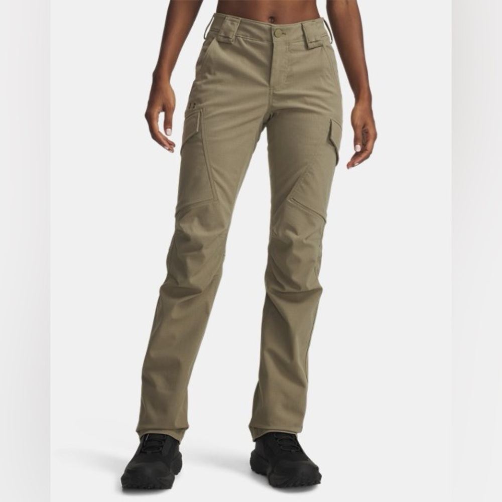 Under Armour Women’s Khaki Utility Pants NWT